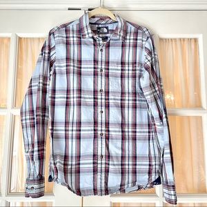 🧵 The North Face Plaid Button down Sz Small - EUC